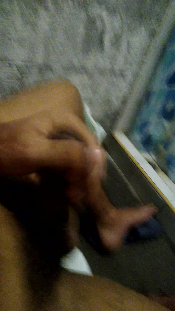 AlexAlejandro13: Вы хотите пососать толстый пенис
