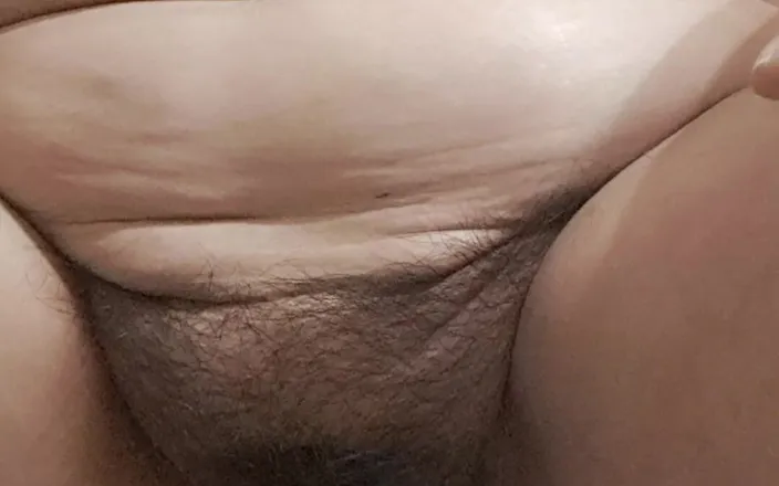 Mommy big hairy pussy: Mature MILF Masturbates with a Toy and Squirts