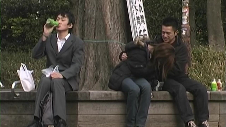 JapaneseAmateur: MILF si rambut coklat matang berkongkek liar dengan orang asing...