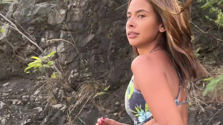 Aishadanver: Latina dziwka Uprawianie sportu uwodzi Nieznajomego i w końcu jebanie...