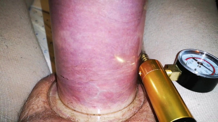 Monster_Meat_: Znovu zblízka extrémní pumpování