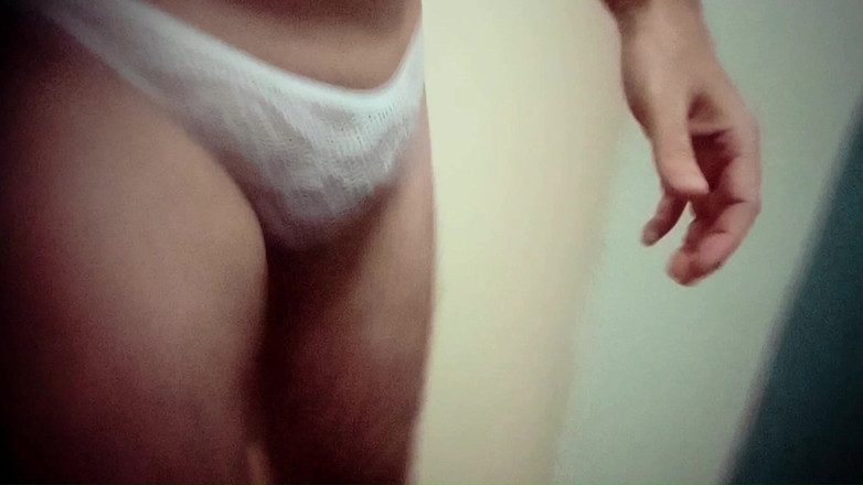 Alan Long: Спустимся по лестнице здания в мои трусики!