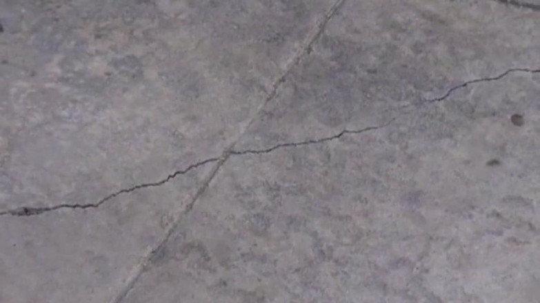 Krakenhot: Selbstgedrehtes video einer devoten hausfrau im freien macht mich an...