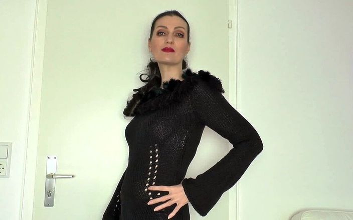 Lady Victoria Valente: Feticismo del maglione e ISTRUZIONI per sborrare