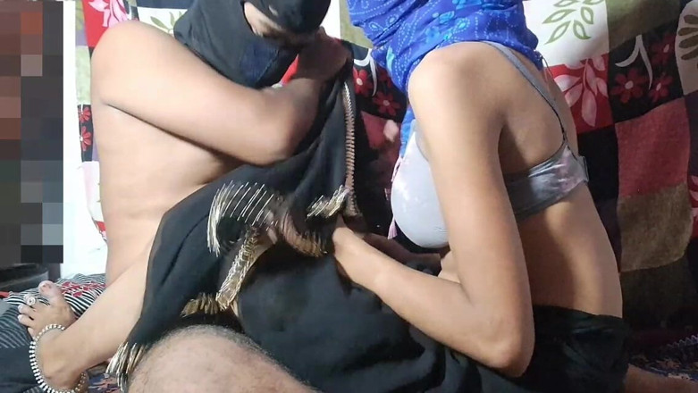 Wife1333time: Padosi Ki Biwi Ko Kali Sadi Mein Choda