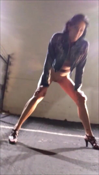 Fantasy Milf: 대물 자지에 따먹히는 거대한 젖탱이