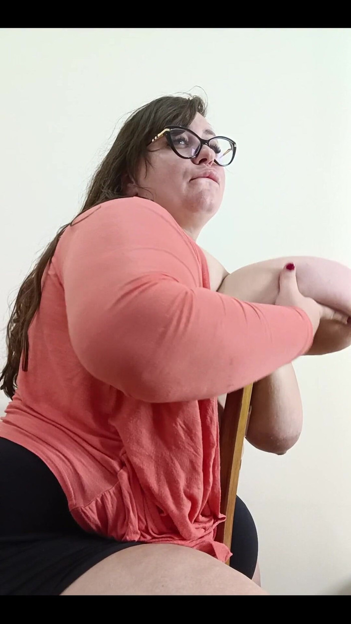 Nina Doll: Big Boobs