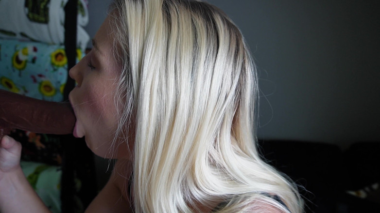 Keeks3005: Smyga runt med dina bästa vänner styvsyster