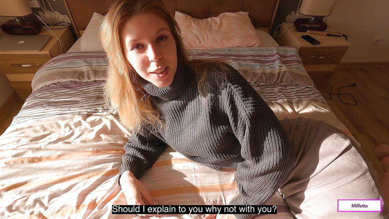 Milfetta: Tante tiri dientot di pantat!! Cewek itu lagi nungguin dientot...