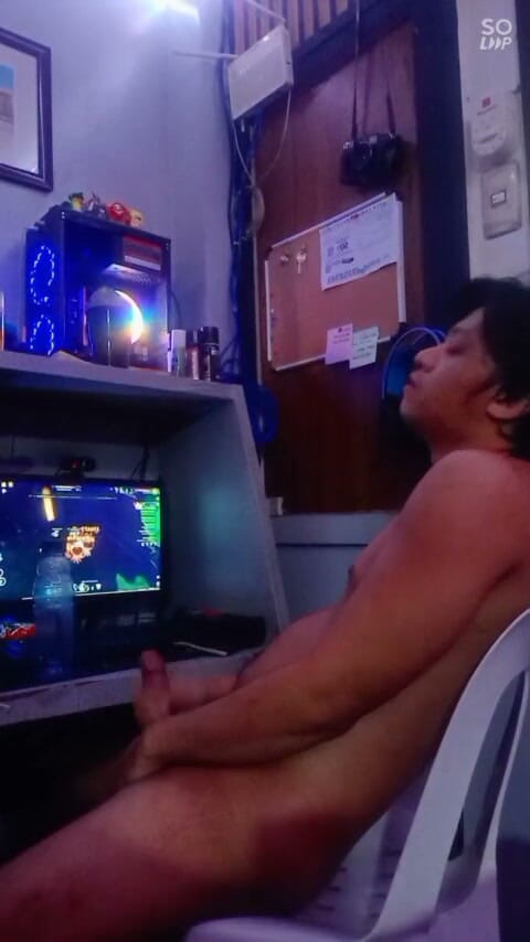 Fleshlab studios: Fleshlab Twinks Pinoy Guy Wanking While He Is Playing