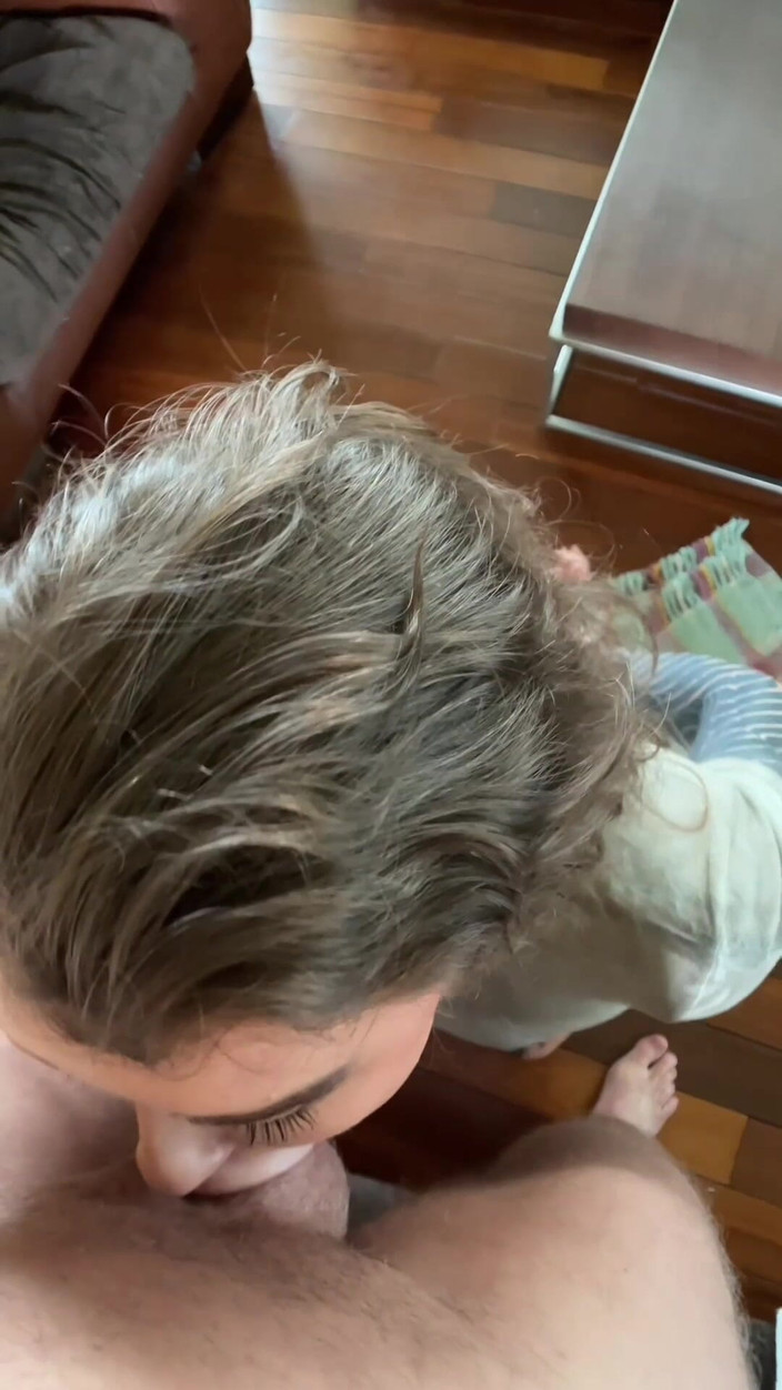 Johnny Grey: Трах в рот канадской блондинки Eden Ivy и грязная глубокая глотка в видео от первого лица, камшот