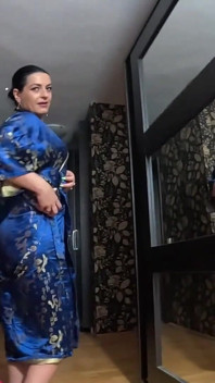 A Slutty Geisha Suck Cock and Play with Cum 274