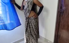 Step Mom Masturbate Her Step Son When Stepfather Went Out