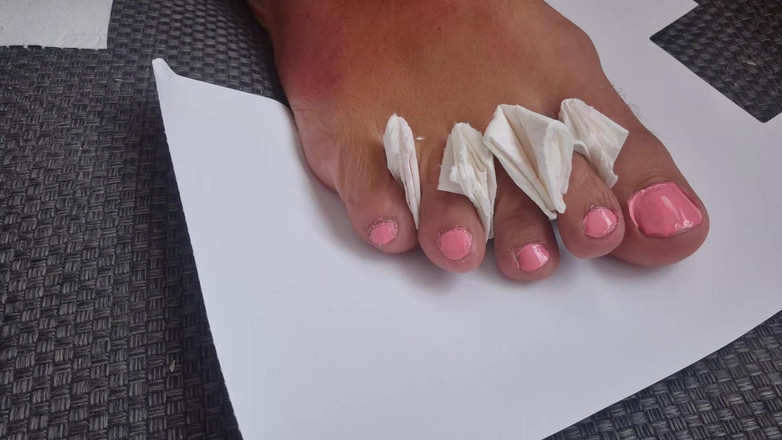 SavageHeater59: Tôi làm móng tay, bàn chân và bàn tay của...