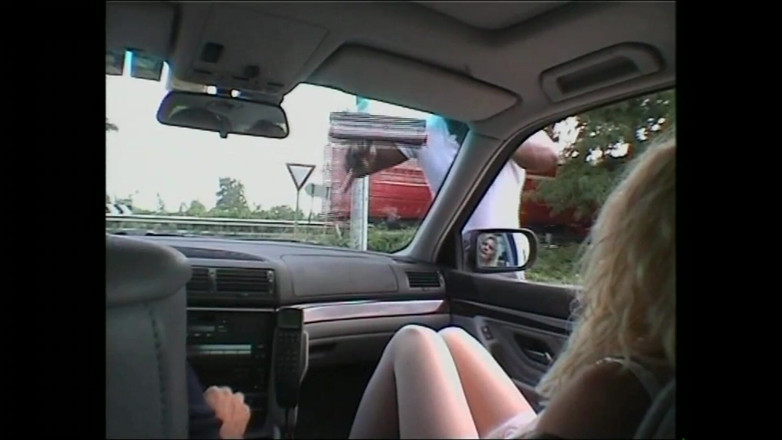 FM Video VOD: Basta Dare La Figa. (film Completto )