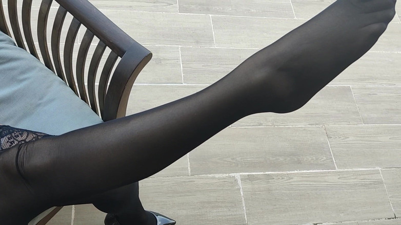 corynanylon: काली अपारदर्शी चड्डी