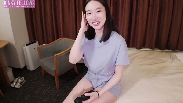A case of fling: Asian Angel 25999