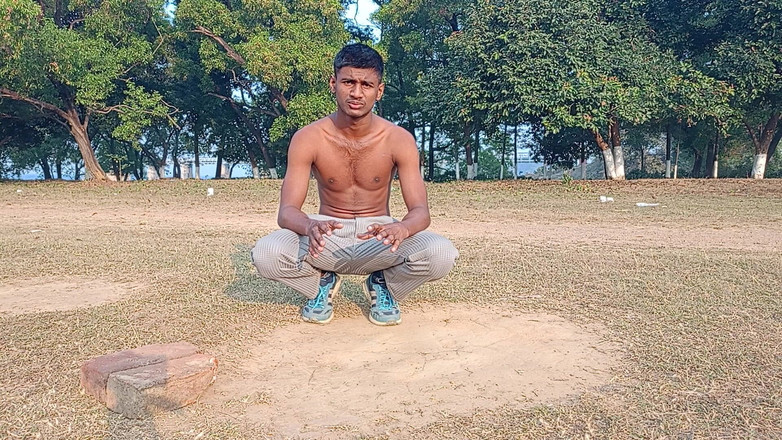 LinearOrnament35: Step Workout Hard