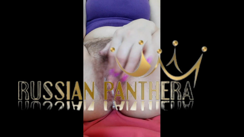 ANGELA_LADY: Aku lagi asik mainin rok dan berakhir dengan wasirku. Jilat...