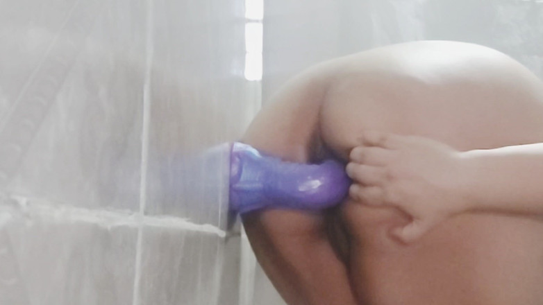 MassiveHungFoxy: milf(चोदने लायक मम्मी) परिपक्व सौतेली मम्मी अपने 9.1 में बड़ा लंड रखने के लिए किसी की तलाश करती है