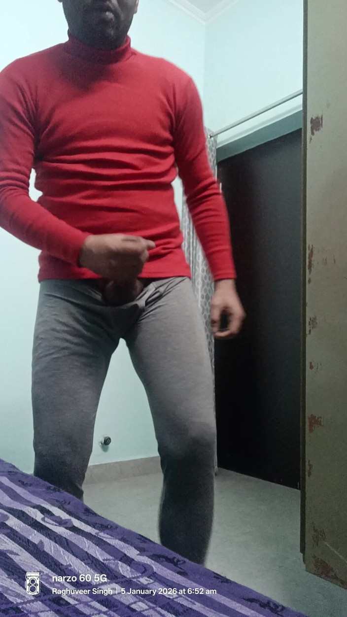 Rajasthani-old-lover: Indický desi muž si užívá s nevlastním otcem a policistou...