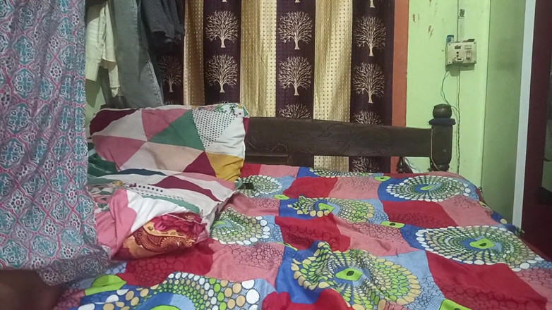 pooja99999: Film completo di Desi Soniya Bhabhi incinta