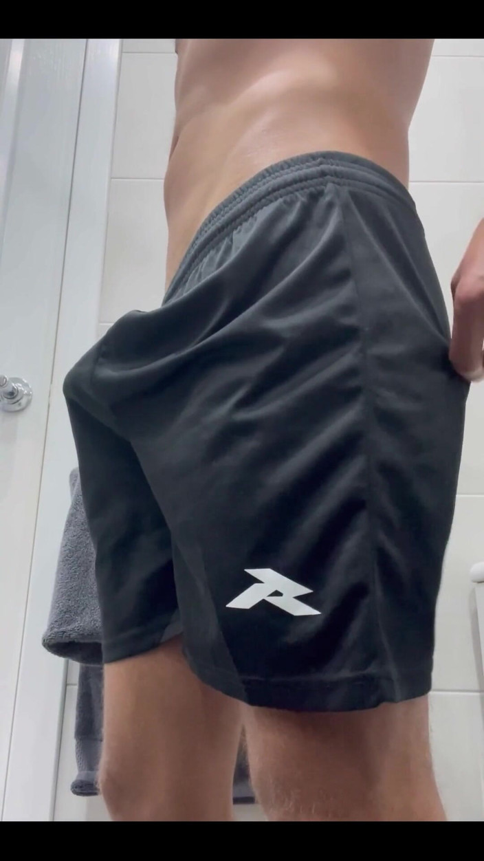 Twohotb: Do You Like Sport Shorts? We Definitely Do