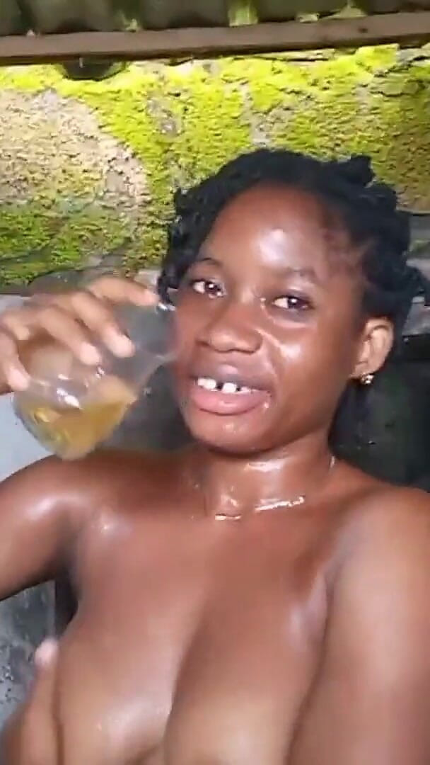 African Pee and Spit Fetish (African Beauties) African Pee and Spit Fetish (African Beauties)