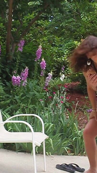 Seksi nine candi annie açık havada sikişiyor