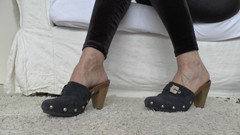 Lady Victoria Valente: Pantofole di legno blu, sabot, Lady Victoria Valente