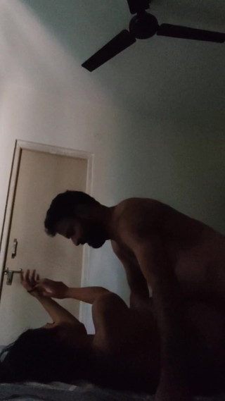 ItemRiya05: Sürtük Hintli desi kız arkadaşımı Hintçe sesli sikiyorum