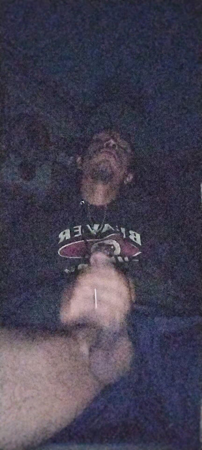 AlexAlejandro13: Plein de salive avec une mini-petite corde