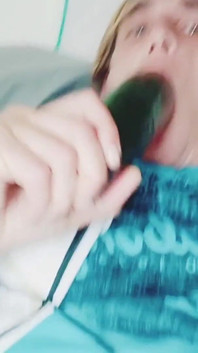 Boy Opens His Ass After Leaving the Gym