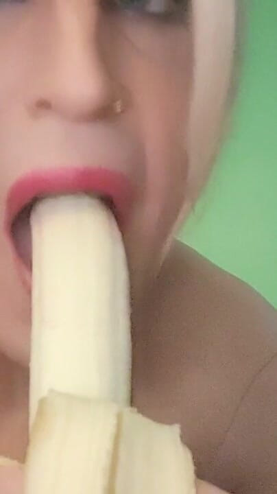 Banana (Just b)