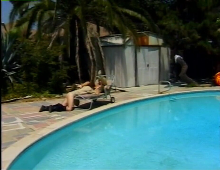 Heatwave Porn: Hooter planeet #1, scène #1