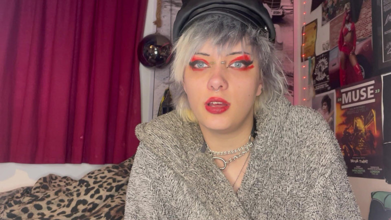 Glitterqueen1999: Îmi fute fratele vitreg gura și pizda? adâncă în gât și călărire