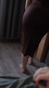 Styvmamma fångad med en boner!