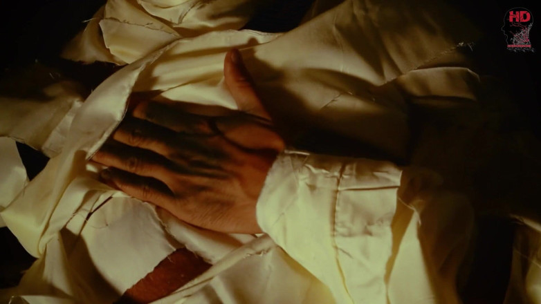 Horror dromexxx: The mummy's cumming...