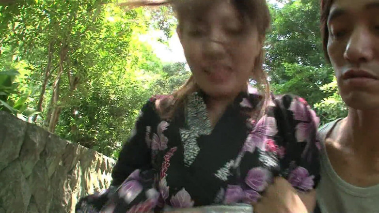 Asian Public Sluts: Geisha ragazza viene raccolta e usata da uno stallone