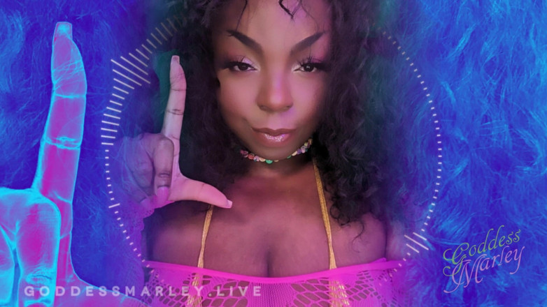 Goddess Marley: अपने सेक्स रहित जीवन को स्वीकार करें
