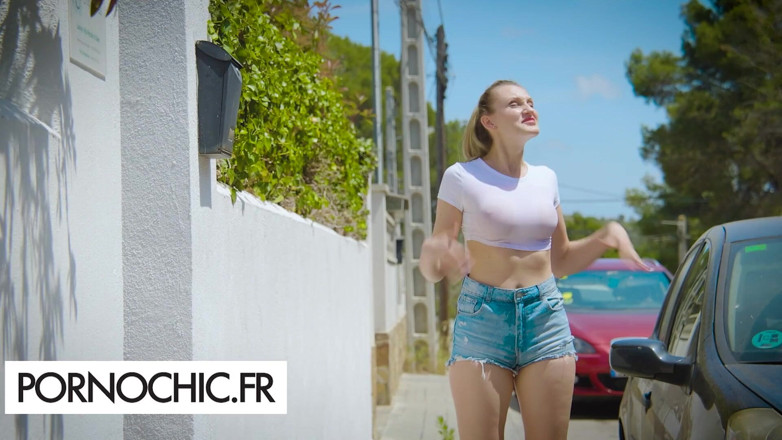 Pornochic: Linda and the Two Neighbors
