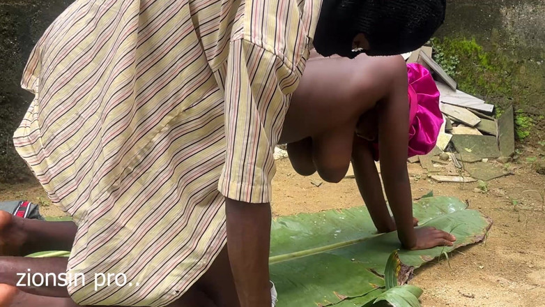 Zion: I Was so Horny That I Arrange a Backyard Fuck...