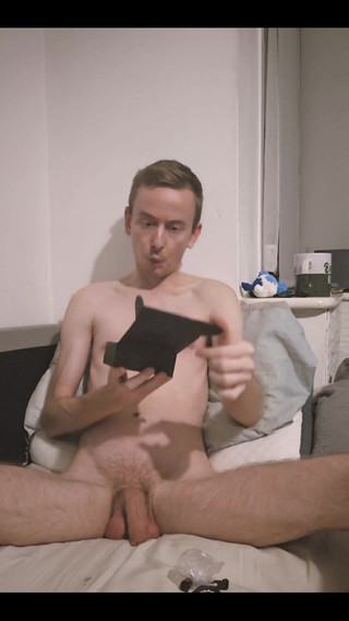 The Max Powers: Box Opening