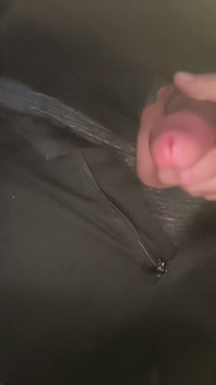 Please Let Me Know if You Like to Watch, I Like Video Exchanges but if You Want to See Discreetly Its Excites Me as Much
