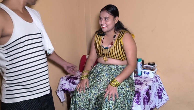 pujaprem: Pussy Shave in Salon