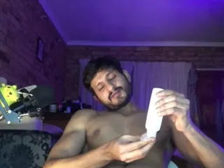 Otterjock_91: So here's the full video of me bating with some...