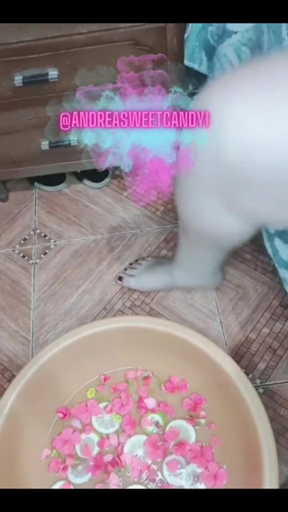 Whitekitten: 3997284552.mp4