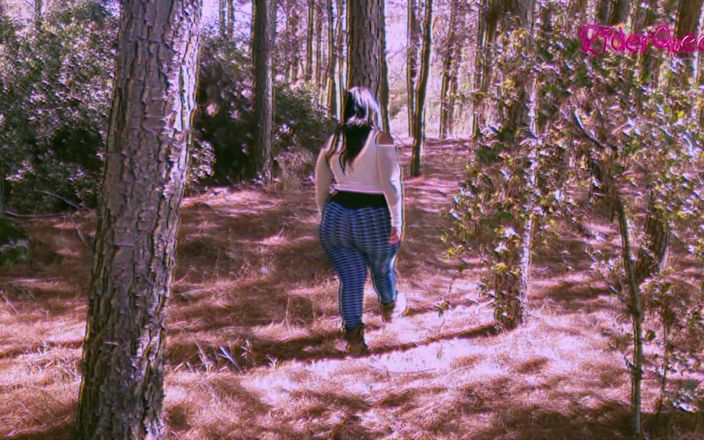 Riderqueen: Bosque caminando - video para fanáticos con cámara lenta