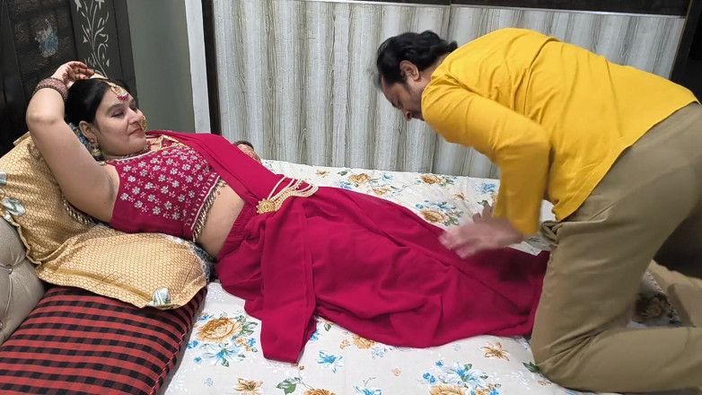 Desi chudai hub: Karva Chauth에서 달을 보기 전에 섹스하는 재미