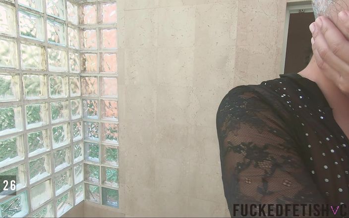 Fucked fetish: Moni lee si kepala pelatihan hd melambungkan helmnya